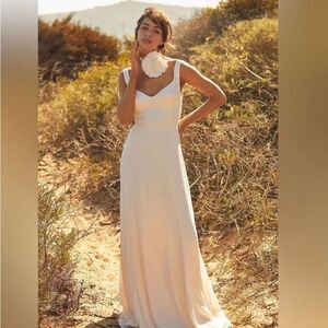 NWT Reformation Lecce Dress in Ivory